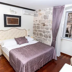 Deluxe Collection Kastel 4*, Split Croatia