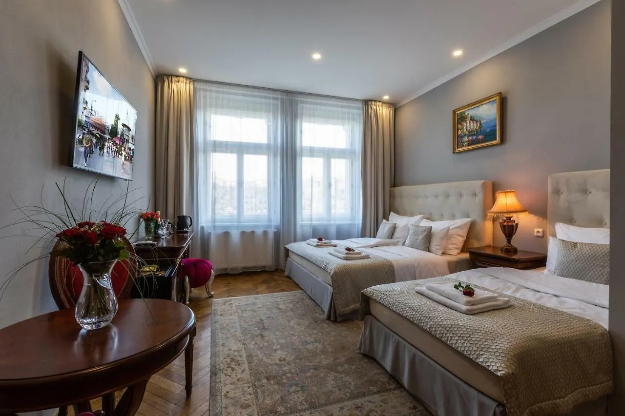 SlaBur Residence Praga Apartahotel
