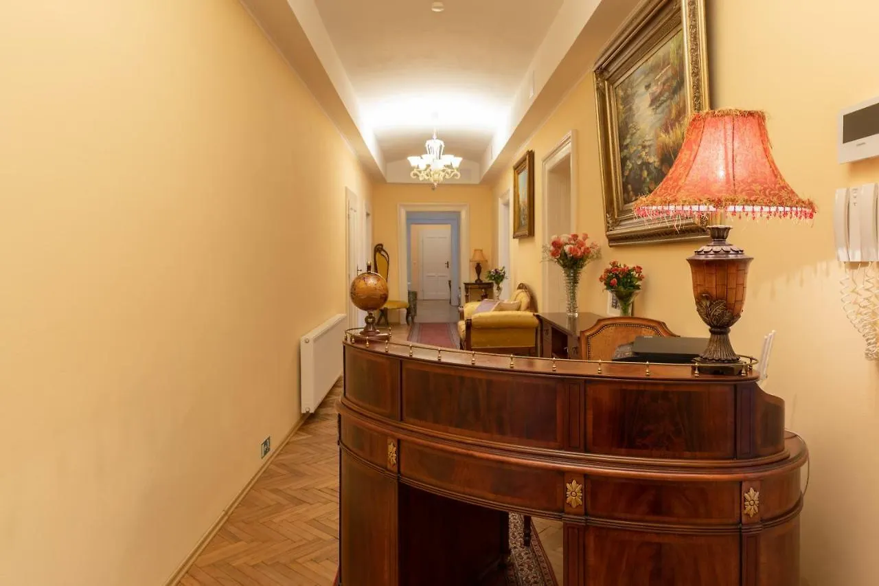**** Apartahotel SlaBur Residence Praga República Checa