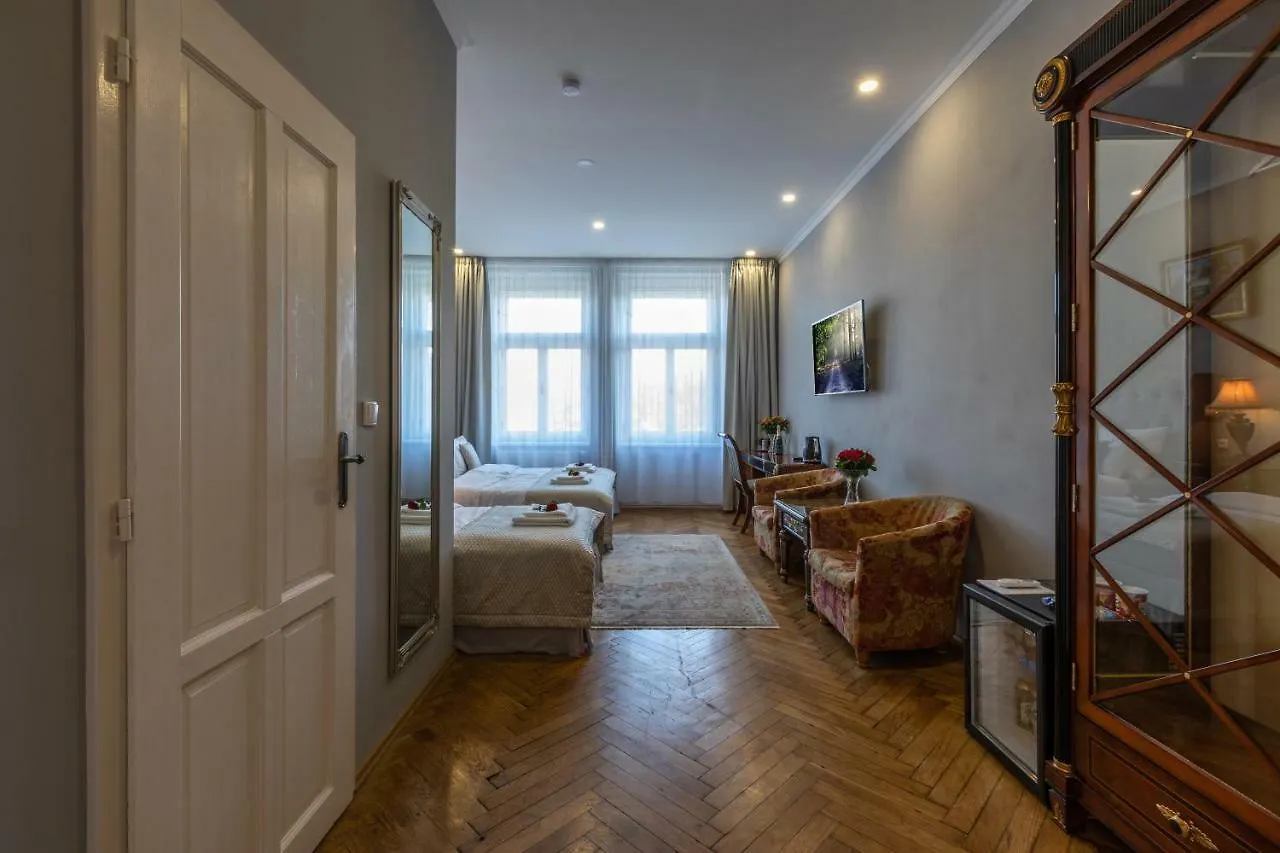 SlaBur Residence Praga Apartahotel