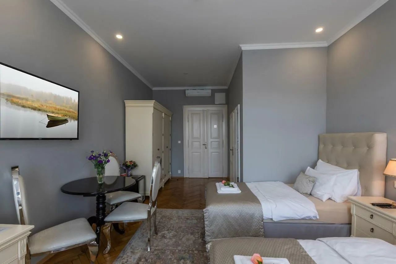 Apartahotel SlaBur Residence Praga