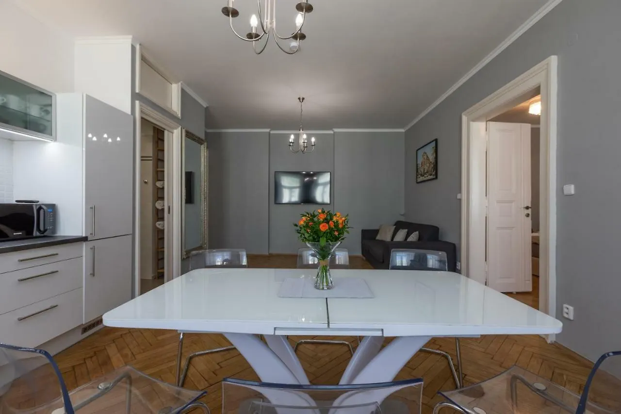 SlaBur Residence Praga
